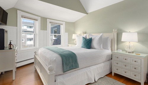 Deluxe Double Room, 1 Queen Bed, Garden View
