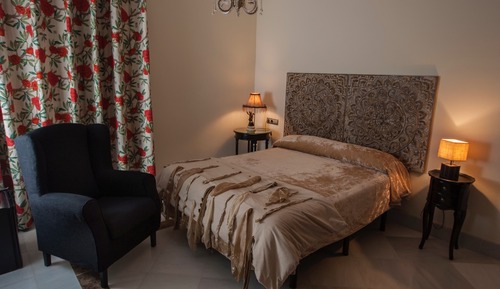 Deluxe Double Room (+ Diván)