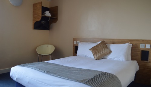 Standard Double Room, Ensuite
