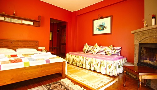 Family Triple Room, Multiple Beds, Fireplace, Mountainside