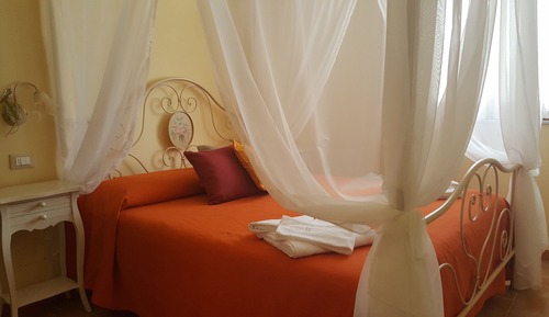 Deluxe Apartment, Garden View