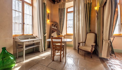 Le Vigneron Room