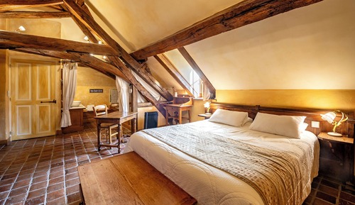 La Couturière Room