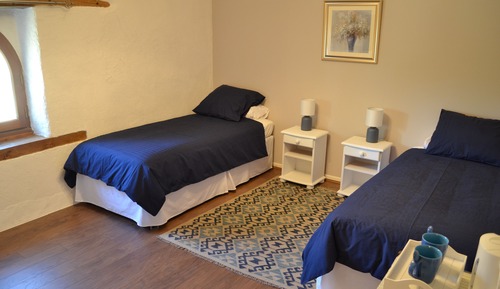 Twin Room (Bleu)