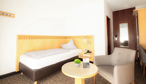 Comfort Single Room