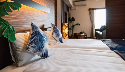 Wing Double Twin (2nd Floor, 55.1sqm, 2LDK)
