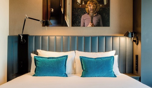 Comfort Room, 1 Queen Bed