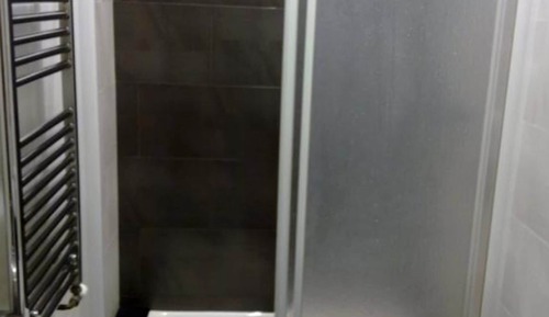 Twin Room, Shared Bathroom