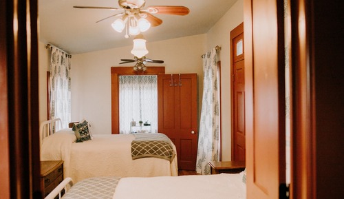 Live Oak Cabin