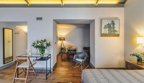 Superior Penthouse