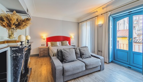 Standard Apartment