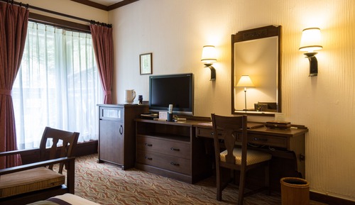 Deluxe Twin Room with Veranda