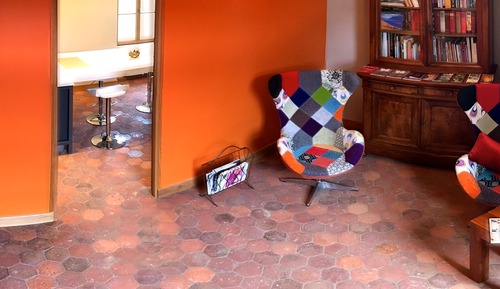 Room (Les Temps Perdus)