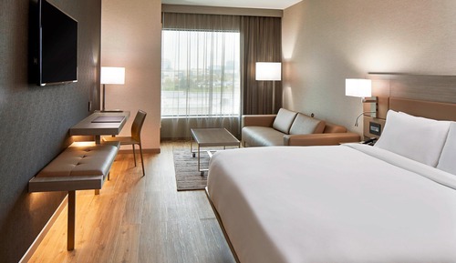 Room, 1 King Bed with Sofa bed, Non Smoking