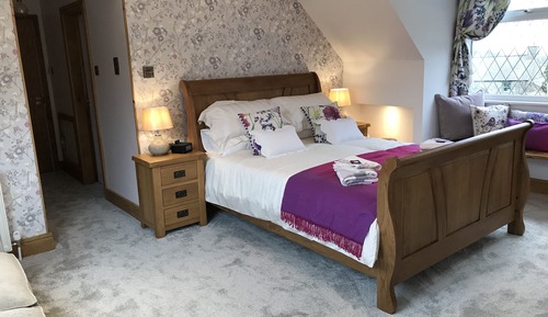Luxury Studio Suite, 1 King Bed with Sofa bed, Ensuite, Sea View