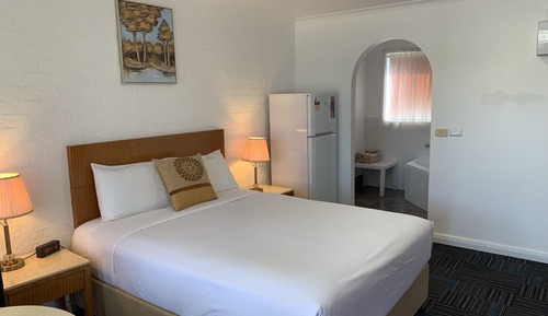 Family 2  Bedroom with Jetted Tub