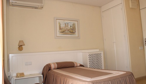 Single Room