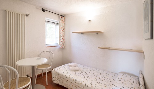 Economy Single Room