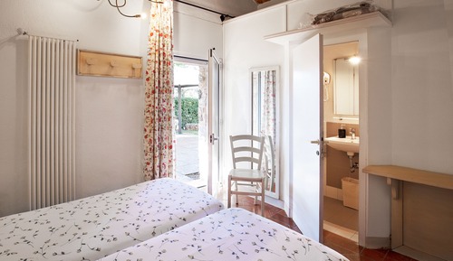 Economy Twin Room
