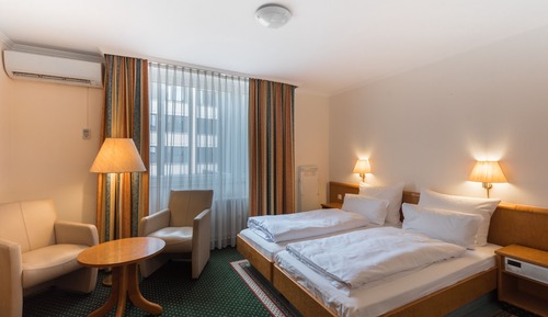 Double Room (Classic Duo)