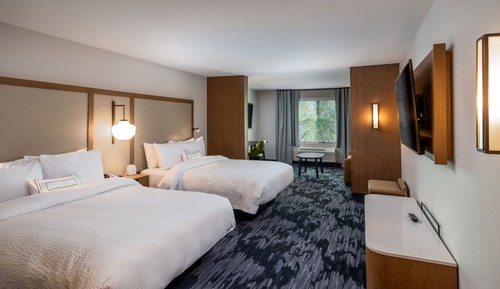 Suite, Multiple Beds, Non Smoking (Mobility/Hearing Accessible, Tub)