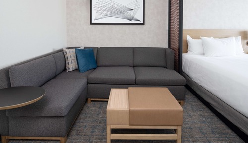 Room (2 Queen Beds & 1 Sofa Bed)