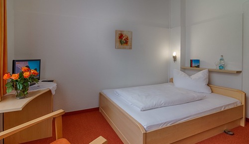 Basic Single Room