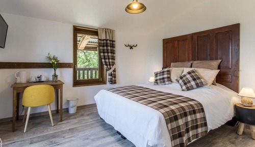 Double Room (Hugo)