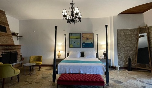 Honeymoon Studio Suite, Mountain View