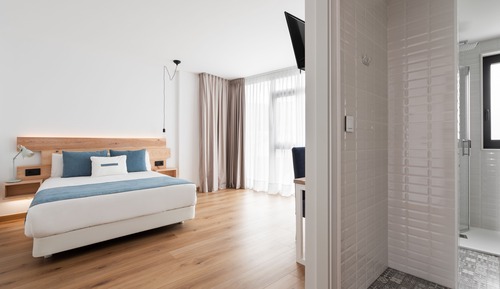 Standard Double or Twin Room, City View