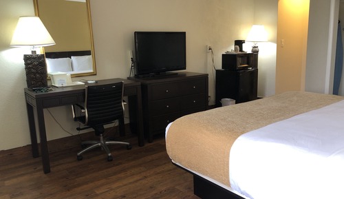 Comfort Single Room, 1 King Bed, Non Smoking