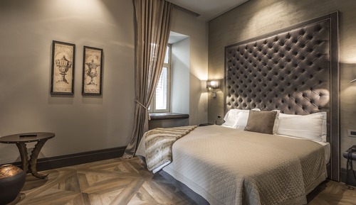 Luxury Suite, Annex Building