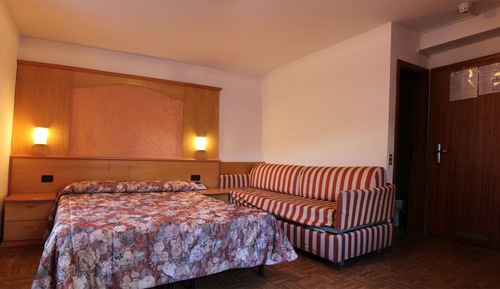Double Room, Mountain View