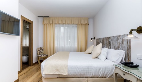 Double Room (Alameda II)