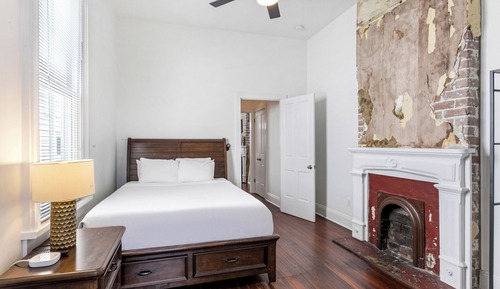 Signature Condo, 2 Bedrooms