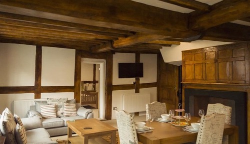 The Three Gables (Apartment 1)