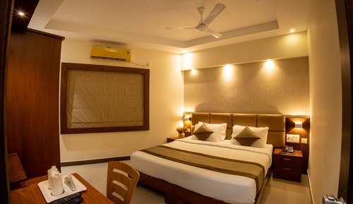 Junior Studio Suite