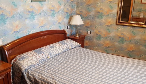 Double Room (N°4)