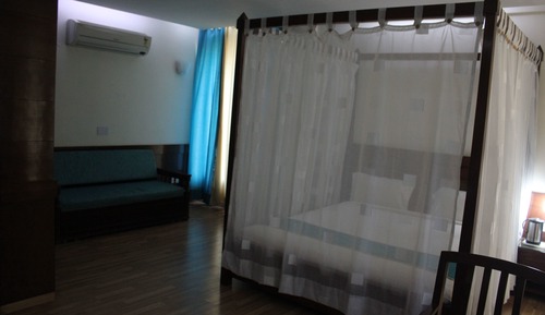 Super Deluxe Room
