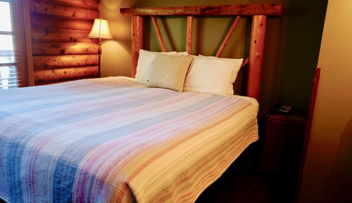 Standard Room, 1 Queen Bed, Non Smoking