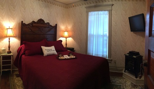 Room, 1 Queen Bed, Non Smoking (Vintage Rose)