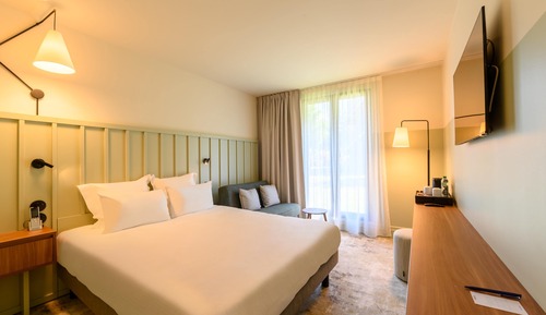 Superior Room, 1 Queen Bed