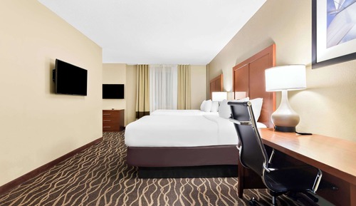 Double Queen Accessible Suite