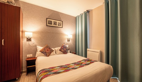 Classic Double Room