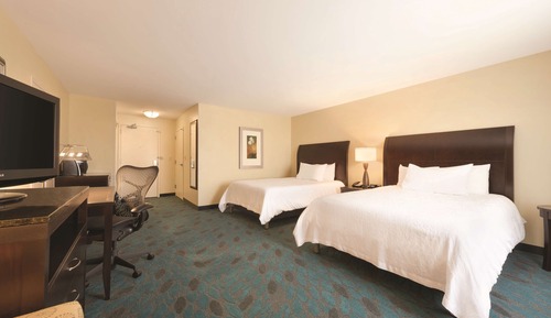 Room, 2 Queen Beds, Accessible (Hearing)