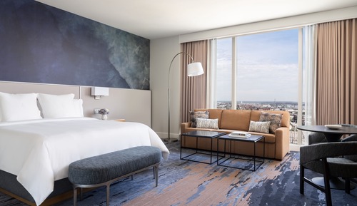 Grand Room, 1 King Bed, Non Smoking, City View
