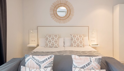 Standard Studio, 2 Twin Beds