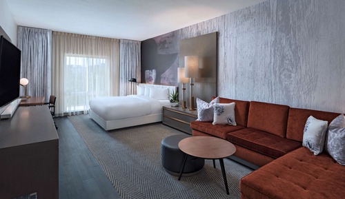 Grand, Suite, 1 King Bed