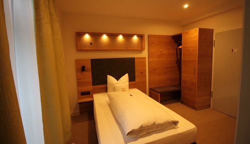 Comfort Single Room