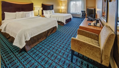 Room, 2 Queen Beds, Non Smoking (Mobility/Hearing Accessible, Tub)